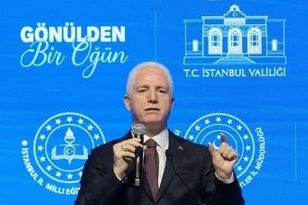 Davut Gülün Büyük Hizmeti