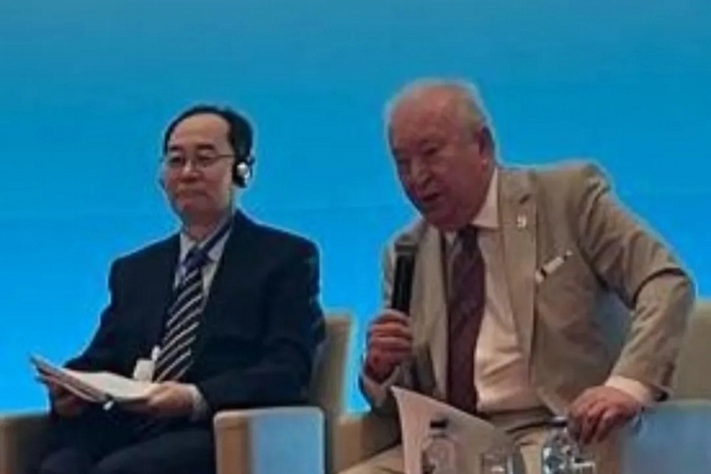 Dr. Suver Kuşak ve Yol ile Orta Koridor ve Türkiye ilişkisini anlattı.