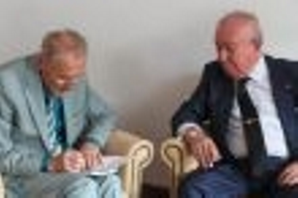 Akkan Suver and Sezgin Bilgic Visit Emil Constantinescu