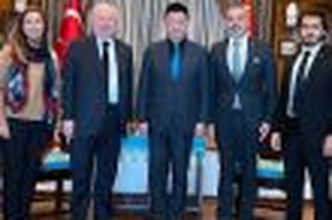Visit to the Chinese Consul General