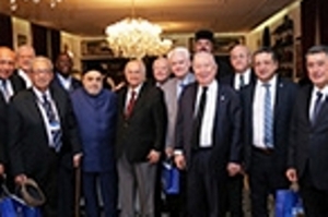 Allahshukur Pashazade Hosts an Iftar in Baku