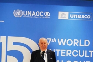 Dr. Akkan Suver Baku Humanitarian Forumu'na katıldı