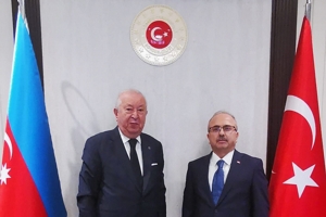Büyükelçi Birol Akgün Dr. Akkan Suver'i kabul etti