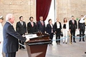 Marmara Group Foundation Pays Tribute to Ataturk