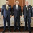 Abdullah Gül'e nezaket ziyareti