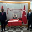 Jerry John Rawlings’e saygı