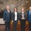 MARMARA GRUBU VAKFI AVCILAR BELEDİYE BAŞKANI Dr. H. HANDAN TOPRAK BENLİ’Yİ MAKAMINDA ZİYARET ETTİ