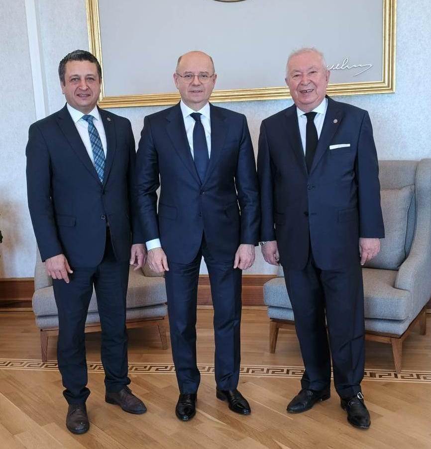 Perviz Şahbazov Dr.Suver ve Bilgiçi kabul etti Perviz Şahbazov Dr.Suver ve Bilgiçi kabul etti