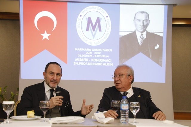 Prof. Dr. Emre Alkin Marmara Grubu Vakfı’ndaydı Prof. Dr. Emre Alkin Marmara Grubu Vakfı’ndaydı